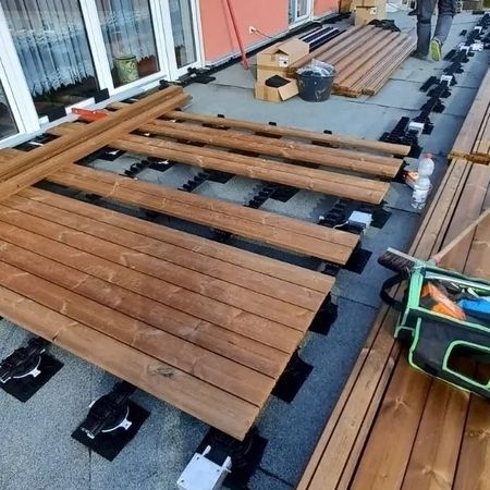 Impressionen - Balkonbelag Thermokiefer