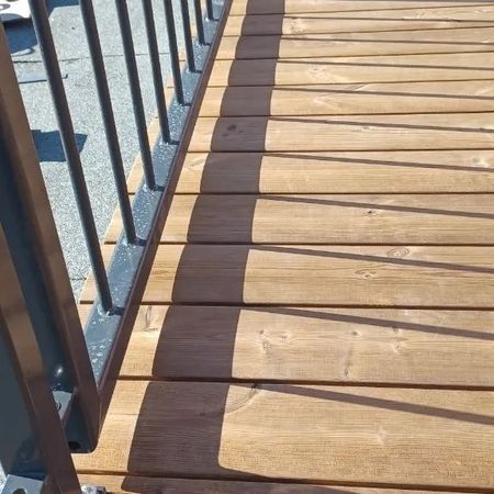 Impressionen - Balkonbelag Thermokiefer