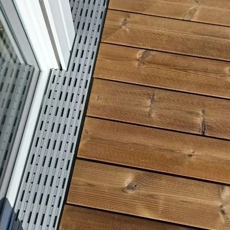 Impressionen - Balkonbelag Thermokiefer