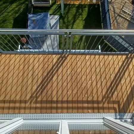 Impressionen - Balkonbelag Thermokiefer